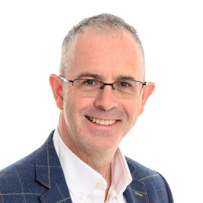 Adam Morris headshot