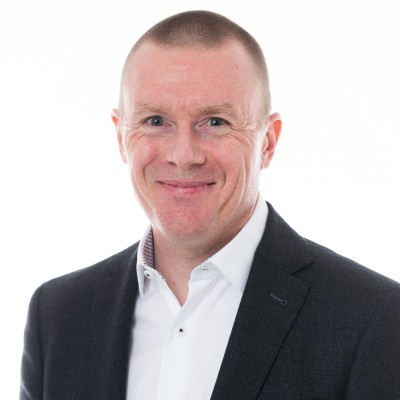 Daniel Welling headshot