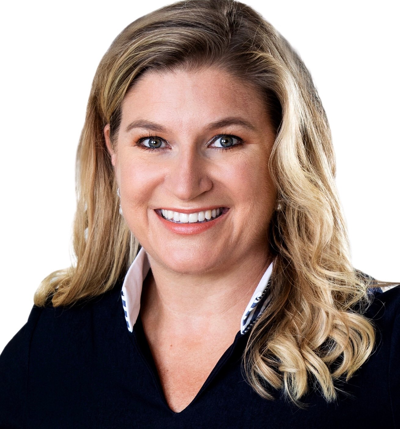 Lori_Tisinai_16_Photo_White